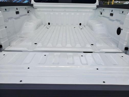 Glacier White 2026 Nissan Frontier S