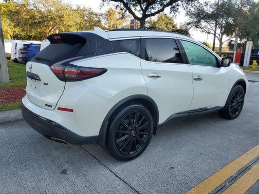 2023 Nissan Murano SV