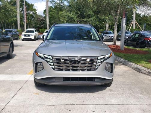 Shimmering Silver 2022 Hyundai TUCSON SEL