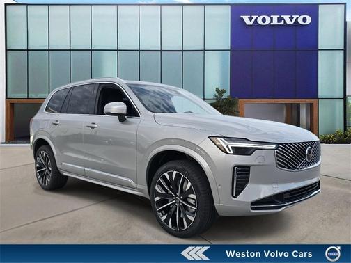 2025 Volvo XC90 B5 Plus 7-Seater