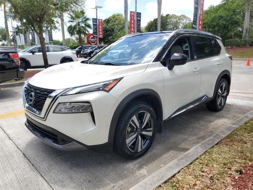 2023 Nissan Rogue SL
