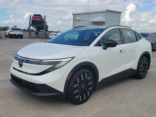 2026 Nissan Leaf PLAT+