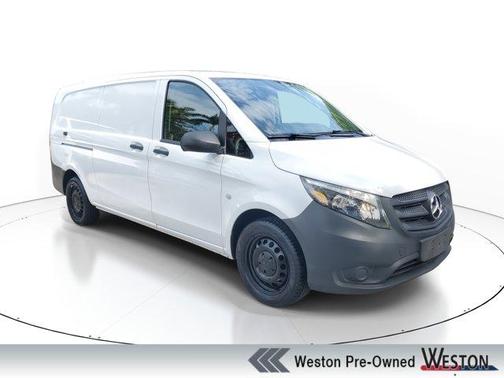 2020 Mercedes-Benz Metris Base