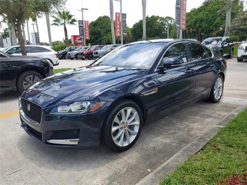 2018 Jaguar XF 25t Premium