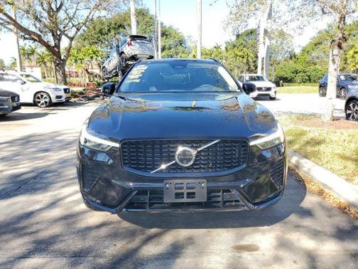 2025 Volvo XC60 B5 Plus