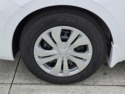 2025 Nissan Versa S