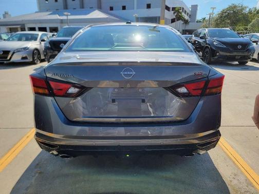 Gun Metallic 2026 Nissan Altima 2.5 SR