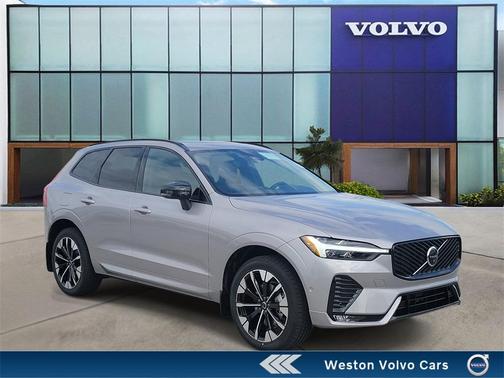 2026 Volvo XC60 B5 Plus