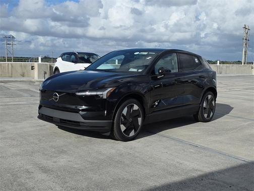 2026 Volvo EX30 Twin Motor Ultra