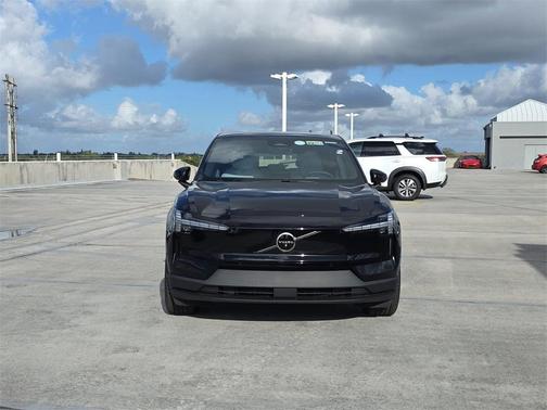 2026 Volvo EX30 Twin Motor Ultra