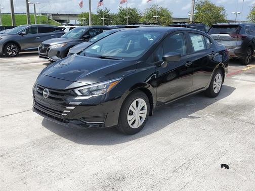 2025 Nissan Versa S