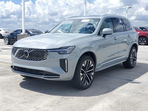 2026 Volvo XC90 B6 Ultra 7-Seater