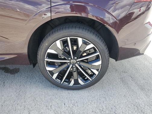2026 Volvo XC60 B5 Ultra