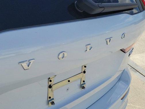 2026 Volvo XC60 Plug-In Hybrid T8 Core