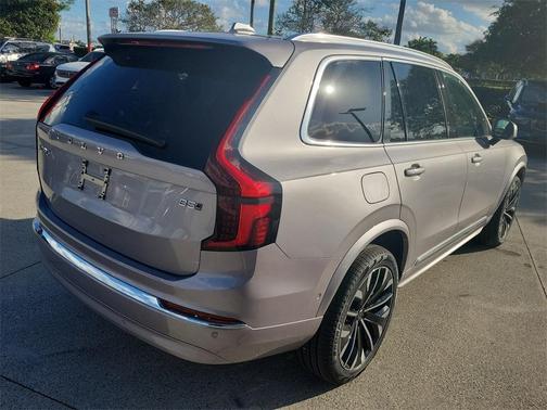 2026 Volvo XC90 B5 Plus 7-Seater