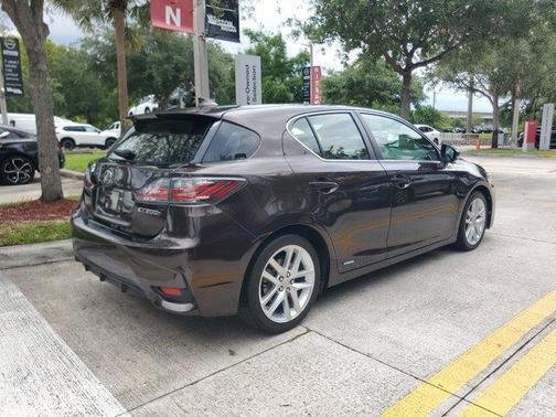 Pearl 2016 Lexus CT 200h Base
