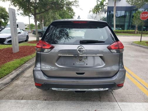 Gun Metallic 2020 Nissan Rogue S