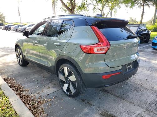 2023 Volvo XC40 Recharge Pure Electric Twin Plus