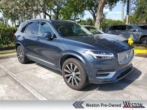 2025 Volvo XC90 B5 Core