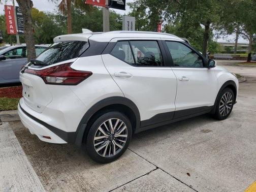 2024 Nissan Kicks SV