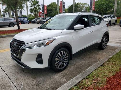 2024 Nissan Kicks SV
