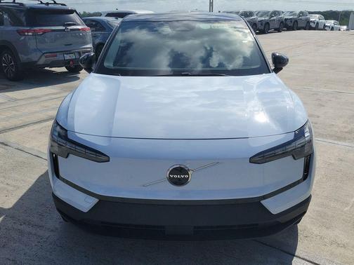 Cloud 9 White 2026 Volvo EX30 Twin Motor Ultra