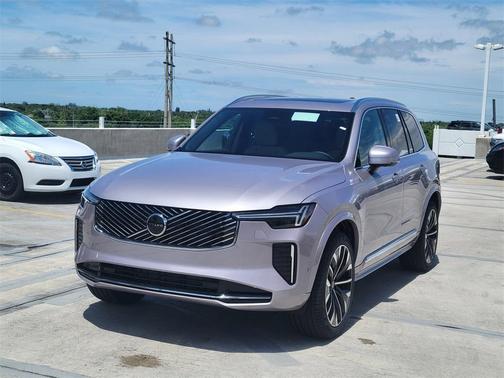 2026 Volvo XC90 B6 Plus 7-Seater