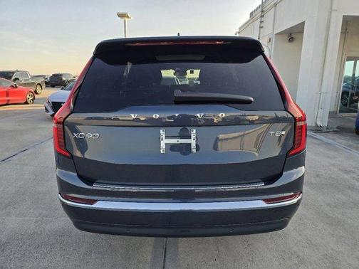 2025 Volvo XC90 Plug-In Hybrid T8 Ultra 7-Seater