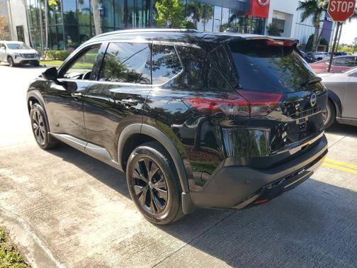 Black 2023 Nissan Rogue SV