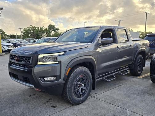 2025 Nissan Frontier PRO-X