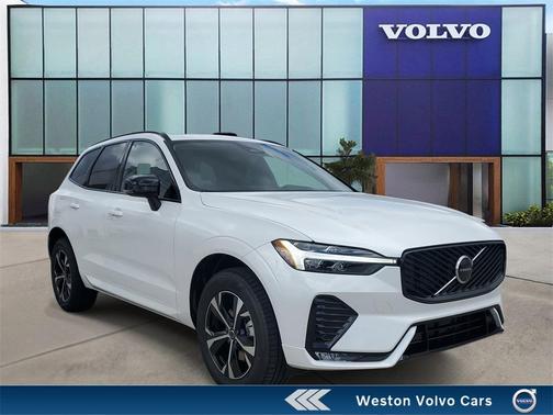 2026 Volvo XC60 B5 Core