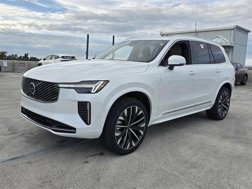 2025 Volvo XC90 Plug-In Hybrid T8 Plus 7-Seater