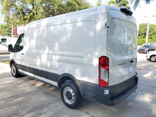 2023 Ford Transit-250 Base