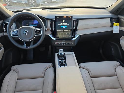 2026 Volvo XC90 B6 Ultra Dark Theme 7-Seater