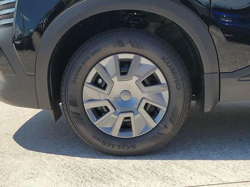 Super Black 2026 Nissan Kicks S