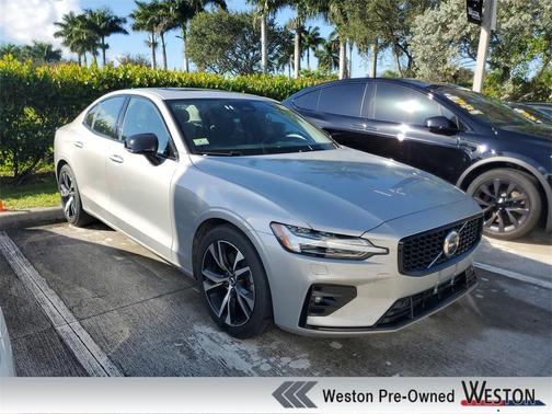 2025 Volvo S60 B5 Core
