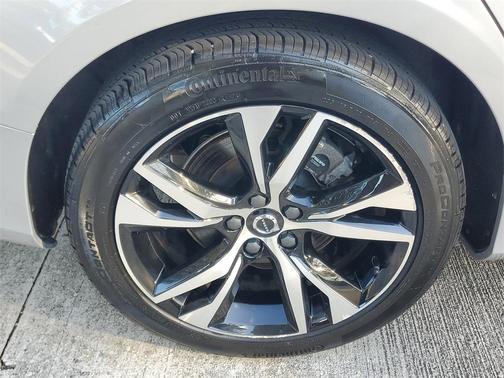 2025 Volvo S60 B5 Core