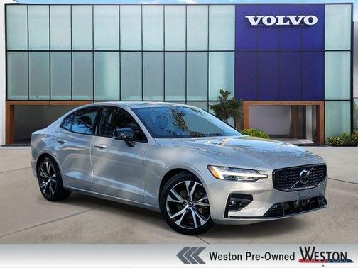 2025 Volvo S60 B5 Core