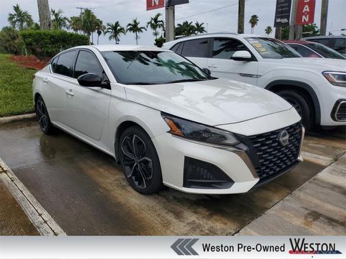 2023 Nissan Altima 2.5 SR