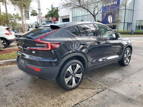 2023 Volvo C40 Recharge Pure Electric Twin Plus