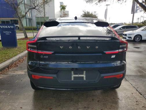 2023 Volvo C40 Recharge Pure Electric Twin Plus