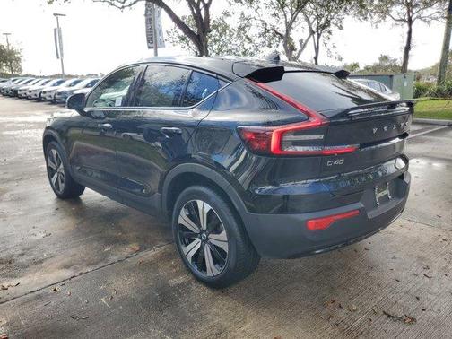 2023 Volvo C40 Recharge Pure Electric Twin Plus