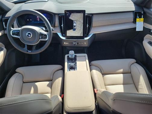 2026 Volvo XC90 B6 Ultra 7-Seater