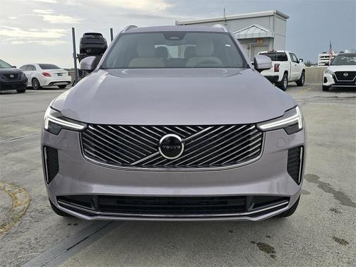 2026 Volvo XC90 B5 Core