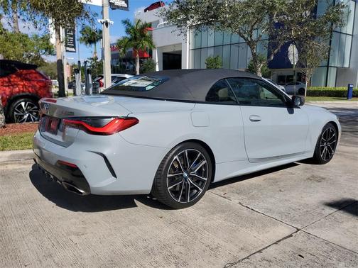 2023 BMW M440 i