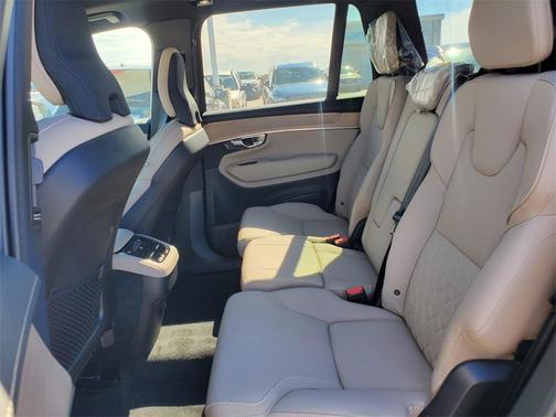 2026 Volvo XC90 B5 Plus 7-Seater