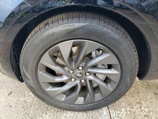 Santorini Black 2023 Land Rover Discovery P300 S R-Dynamic