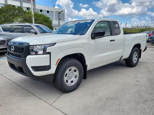 2025 Nissan Frontier S