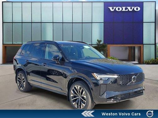 2026 Volvo XC90 Plug-In Hybrid T8 Ultra Dark Theme 7-Seater