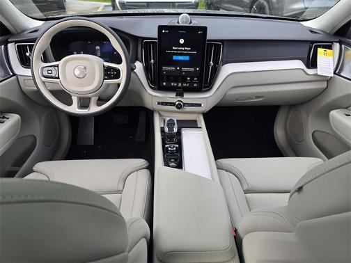 2026 Volvo XC60 T8 ULTRA
